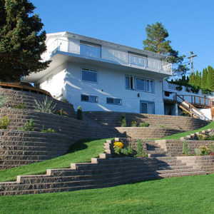 Scenicview of block installation